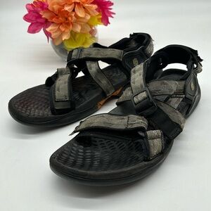 Teva Gray Hiking Sandals Size 11 KET6956C
